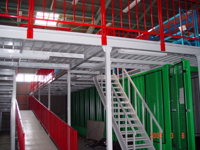 Powder Coating Multi Tier Mezzanine Rack For Large Storage High Load Capacity