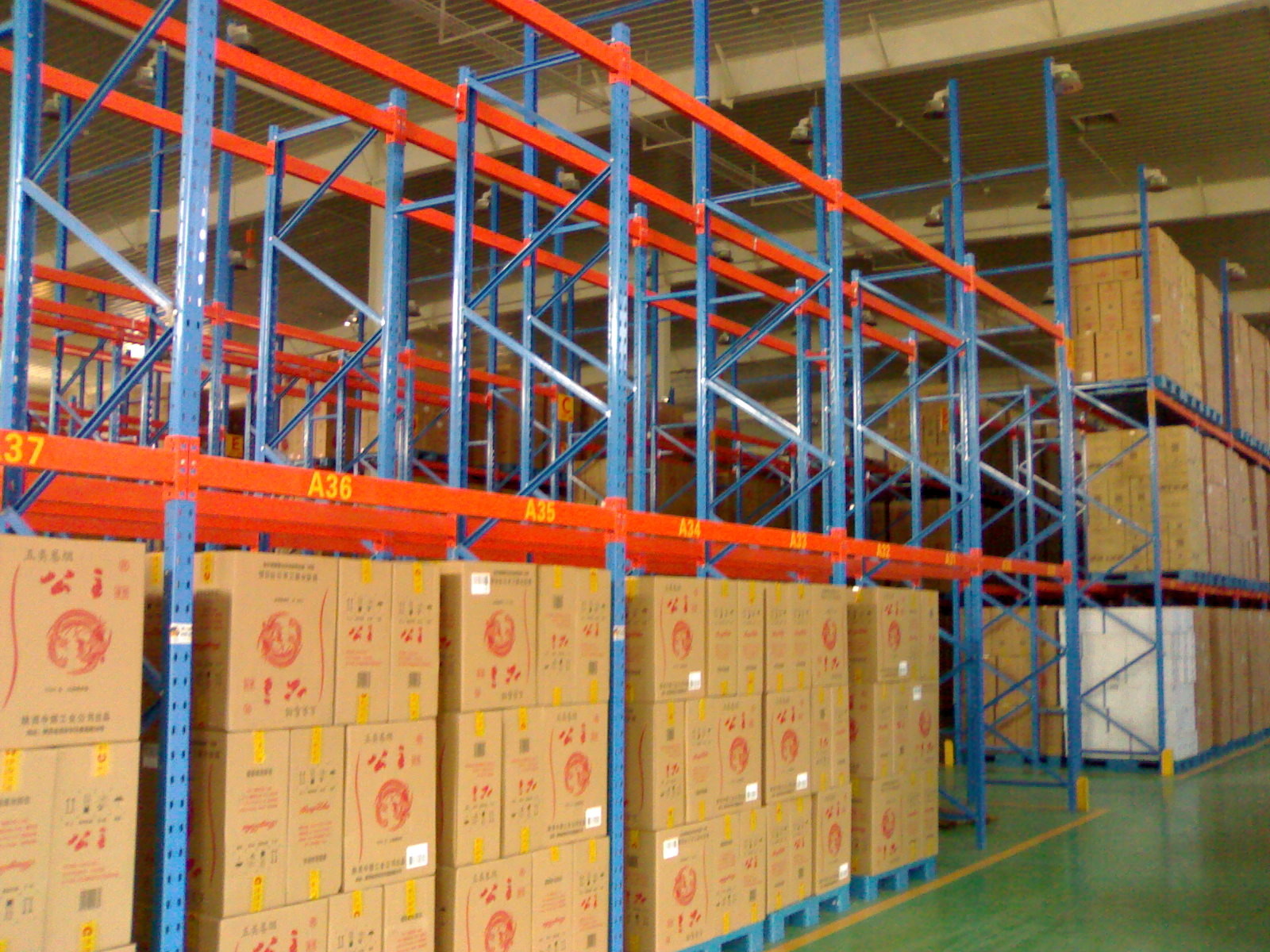 Corrosion Proof Heavy Duty Pallet Racking With CE / ISO Guarantee