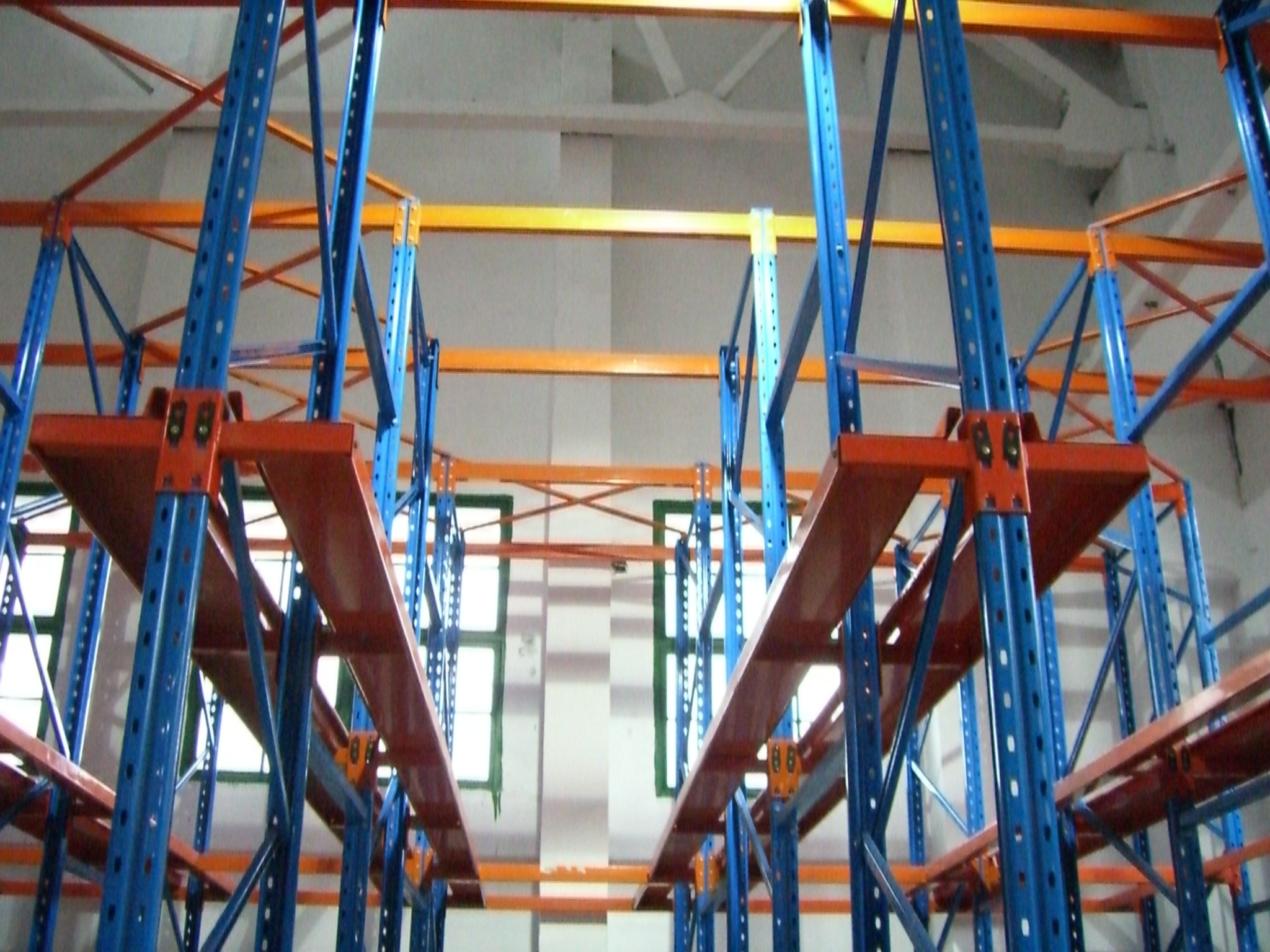 Corrosion Protection 3000kg/Layer FILO Drive In Racks