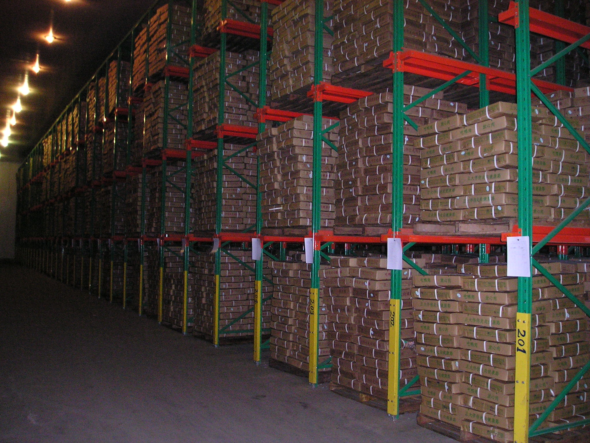 Warehouse Storage Drive In Pallet Racking Q235 / 345B Material Heavy Duty